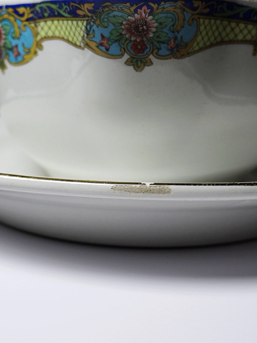Vintage Sauciere Lunéville Opaque von Lunéville für France polychromes Dekor