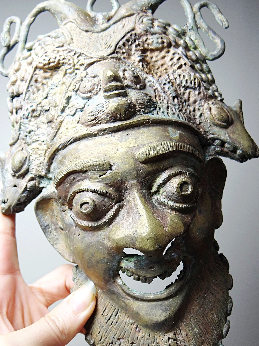 Vintage Maske Bamoun für BraunDekoration Afrikanische Bronze-Maske aus Kamerun