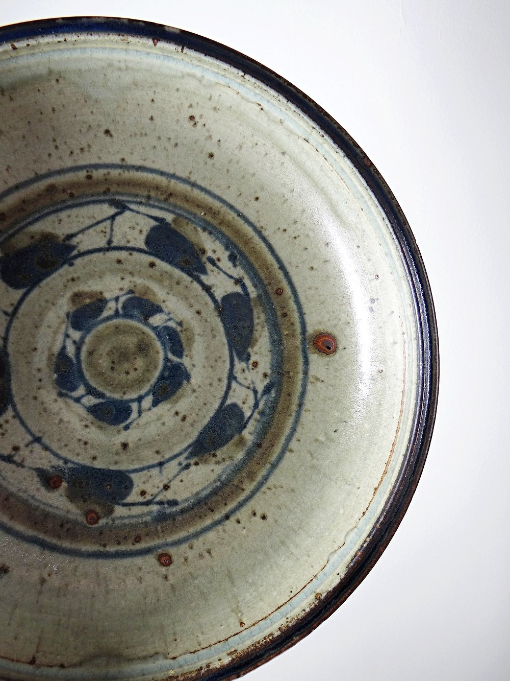 Vintage Schale mit Pyritglasur grau-grün blau Vintagegrau-grün blau pyrit Grès Pyritglasur