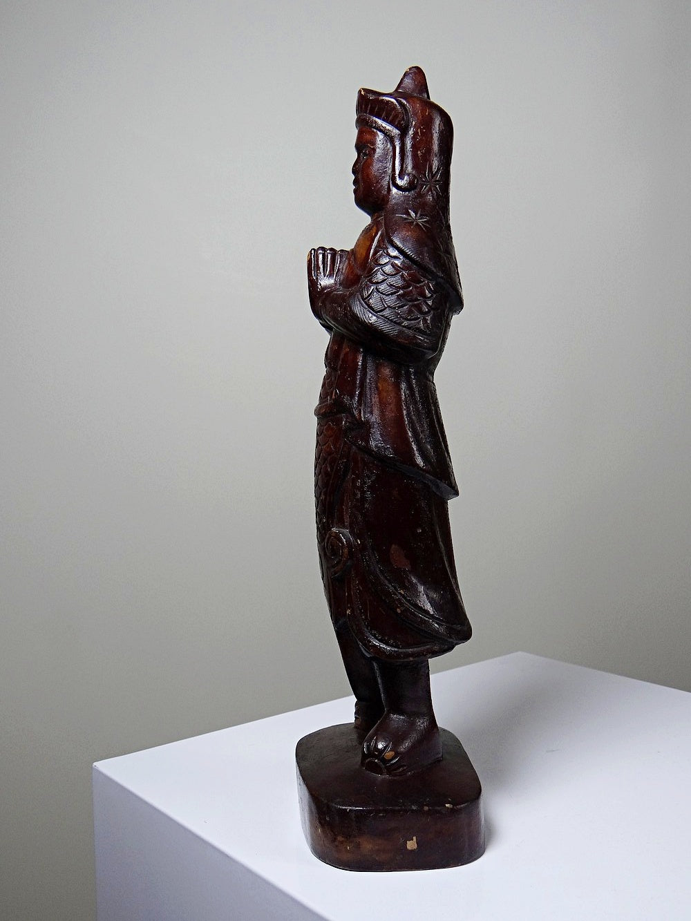 Vintage Statuette asiatische Volkskunst aus geschnitztem Massivholz