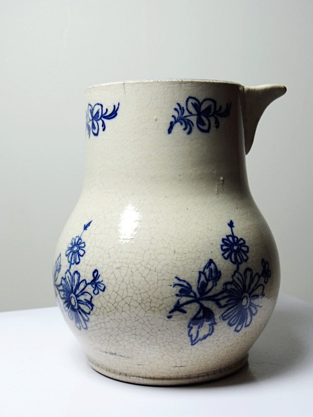 Vintage Krug blau creme faience Servieraccessoire blau creme