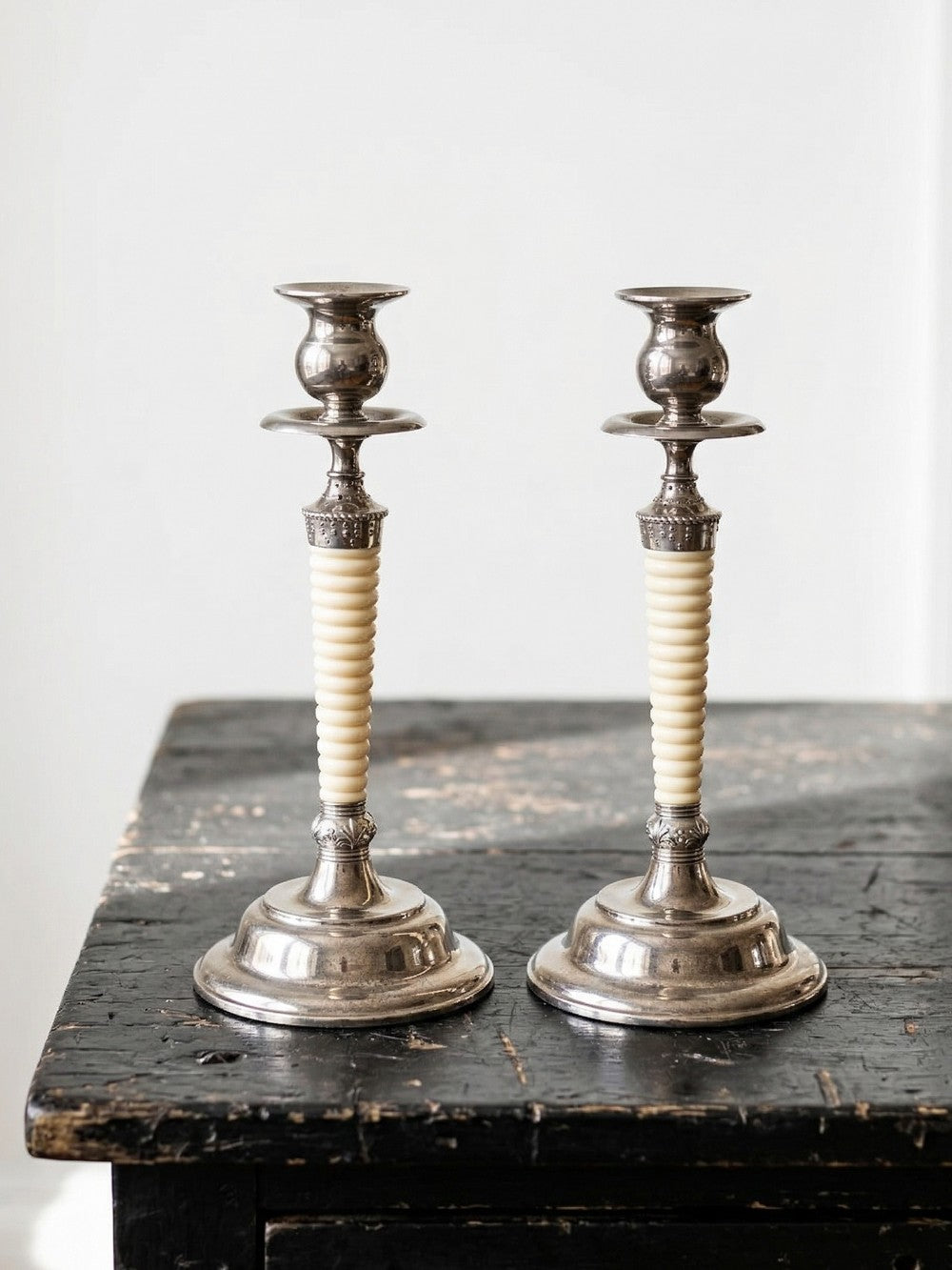 Vintage Kerzenleuchter Set von 2 silberfarben, elfenbeinfarben, Metall, Kunststoff