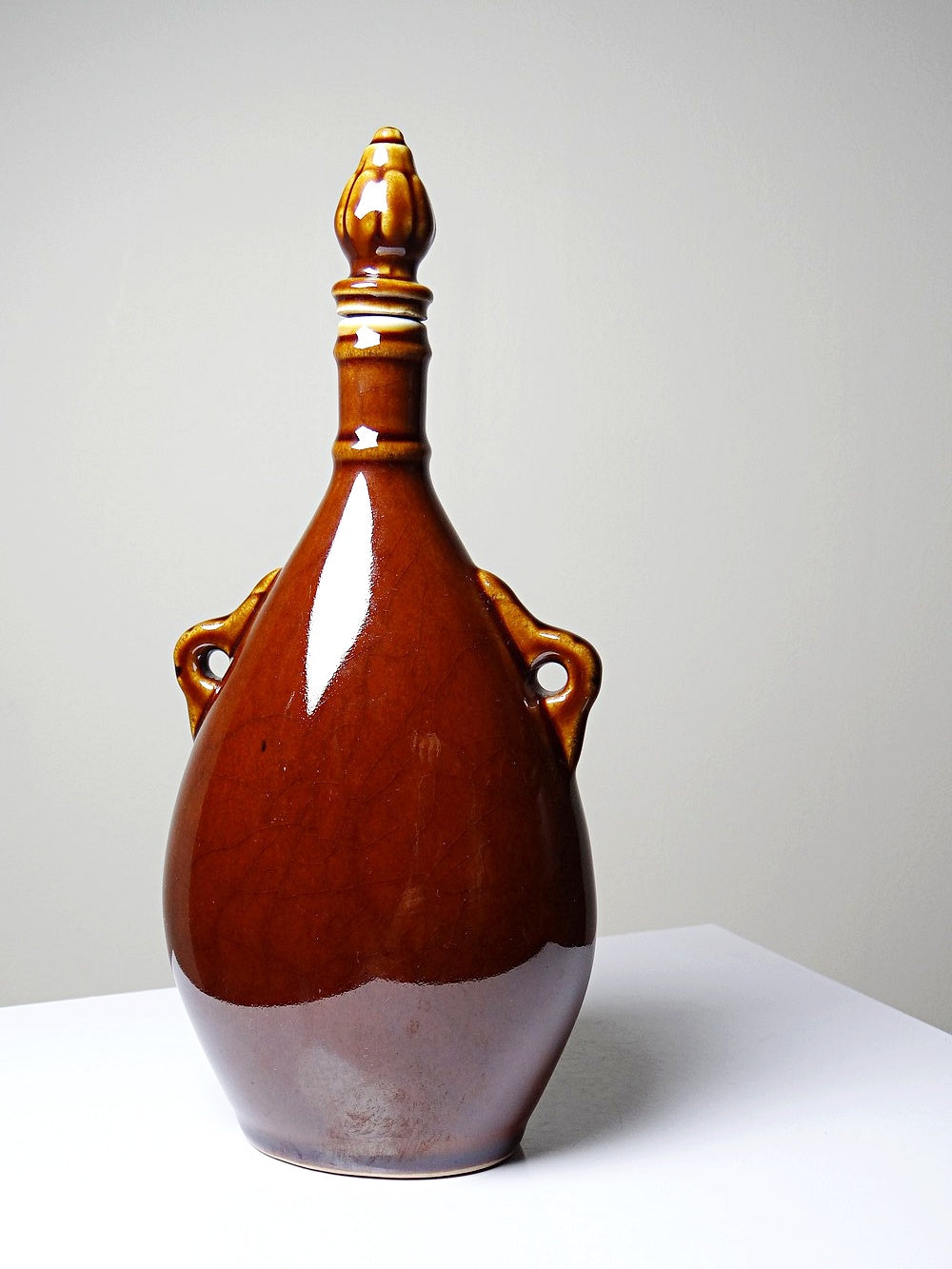 Vintage Keramikflasche braun mit Korkstopfen tabakbraun