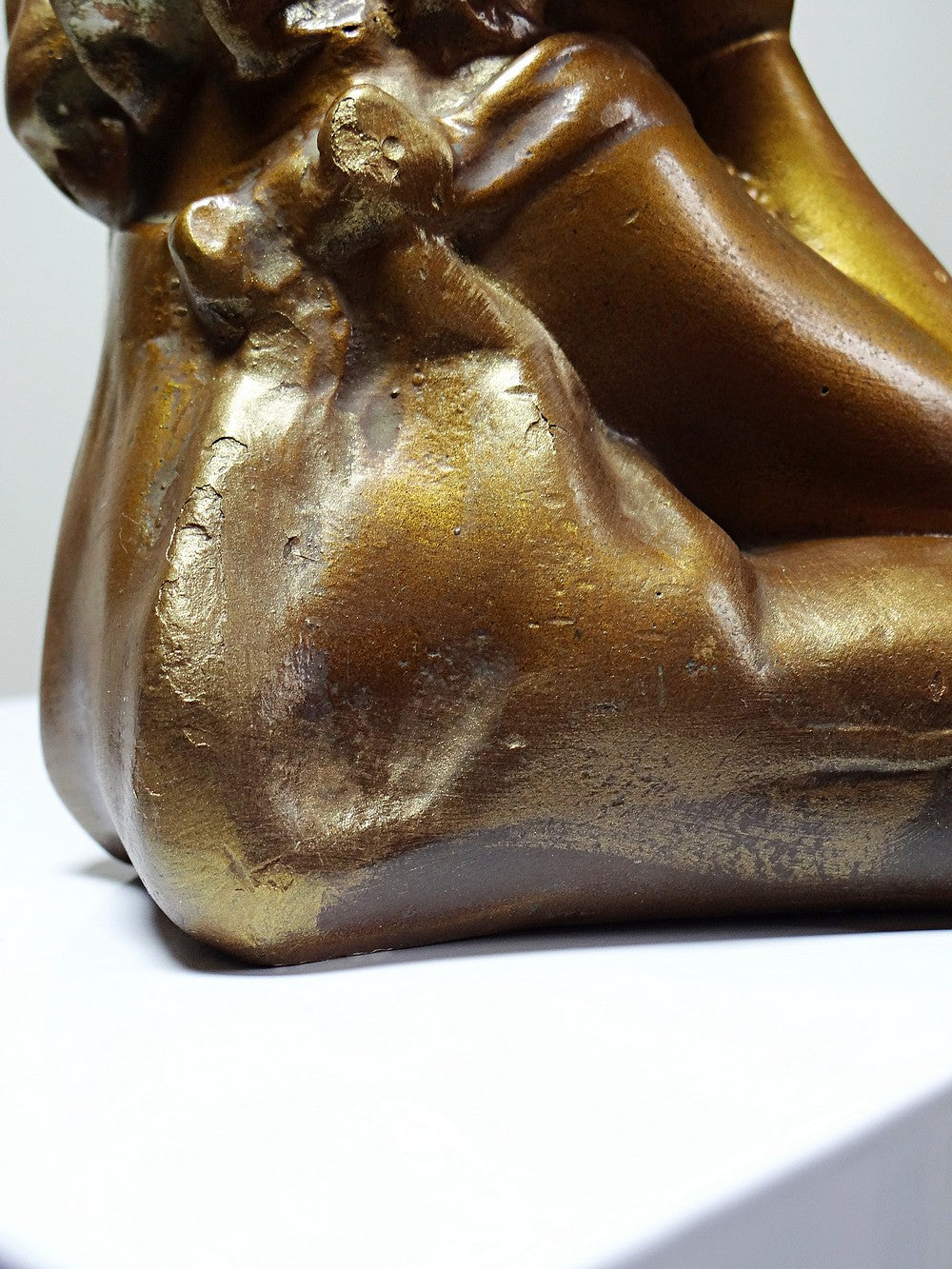 Vintage Büste Mädchen mit goldener Patina für GoldKunst