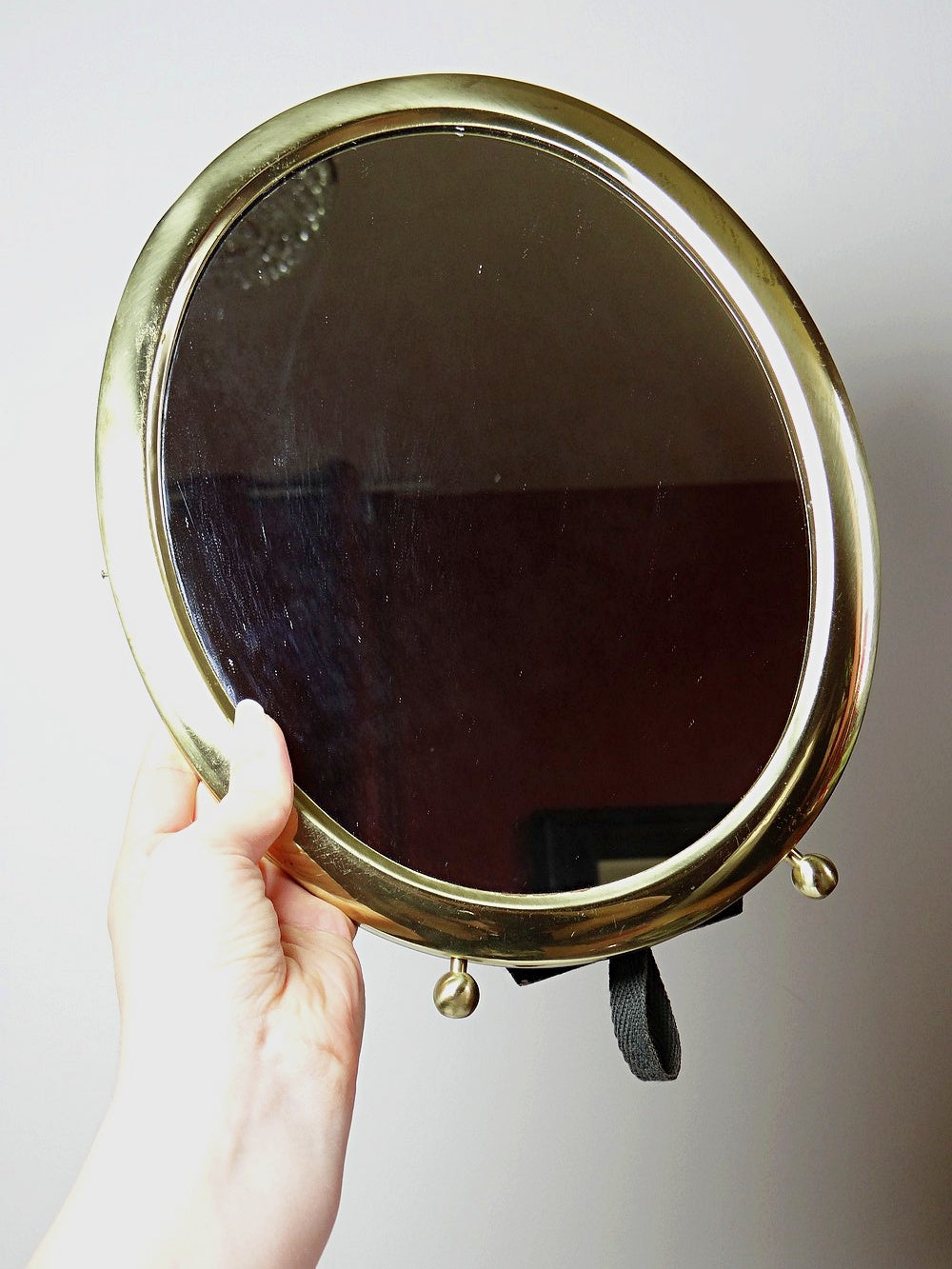 Vintage Tischspiegel oval aus vergoldetem Metall