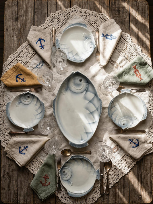 Vintage Fischservice aus tschechoslowakischem Steingut, 6 Teller und eine Platte