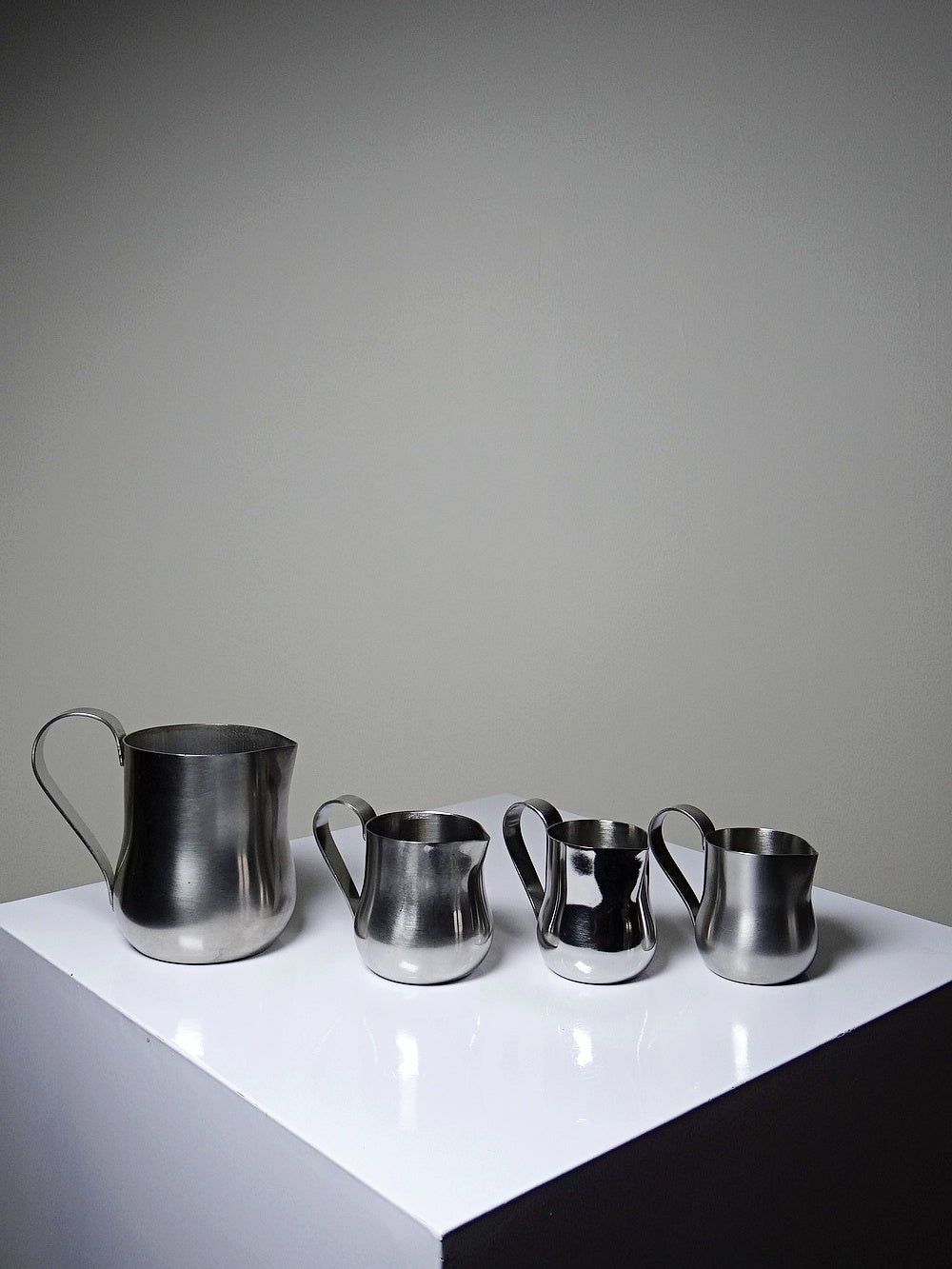 Vintage Barmessbecher Set von 4 aus gebürstetem Edelstahl, Silber
