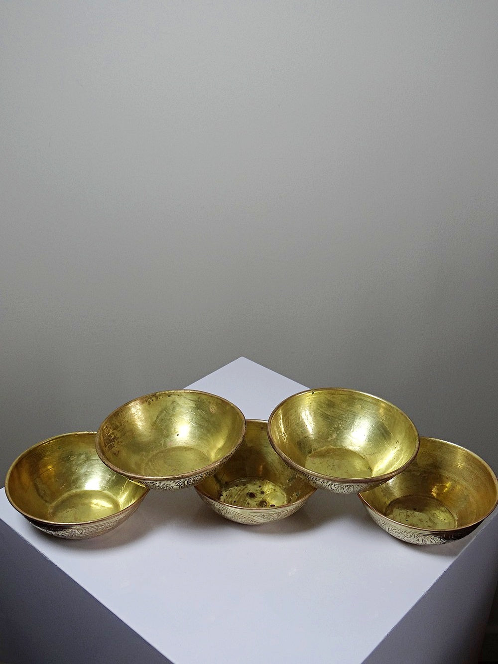 Set von 5 Vintage Hammam Schalen aus handgraviertem Kupfer, frühes 20. Jahrhundert