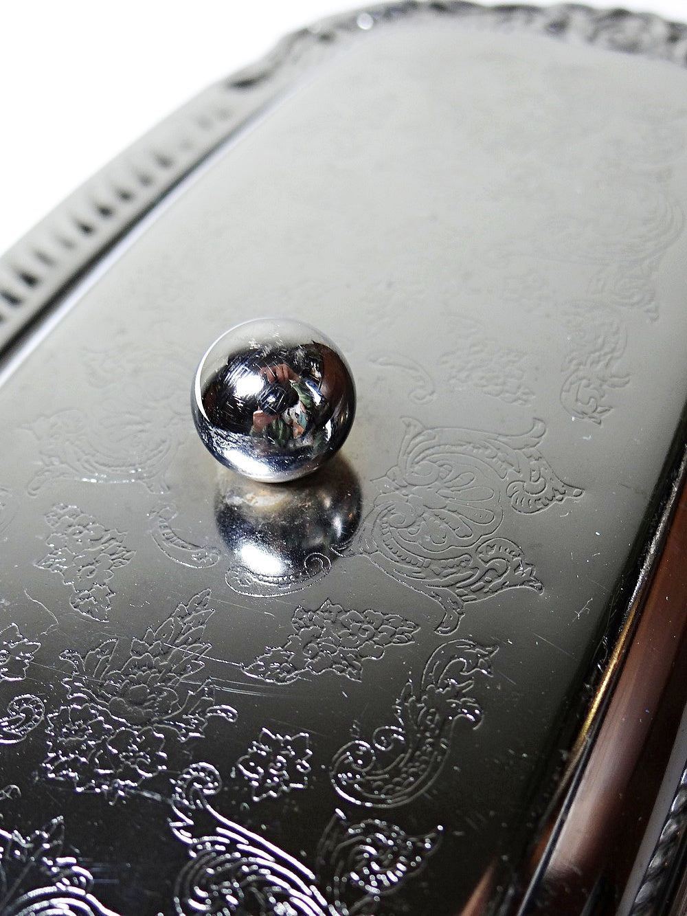 Vintage Butterdose silberfarben aus Metall und Edelstahl, Rococo-Stil 1960-1980er