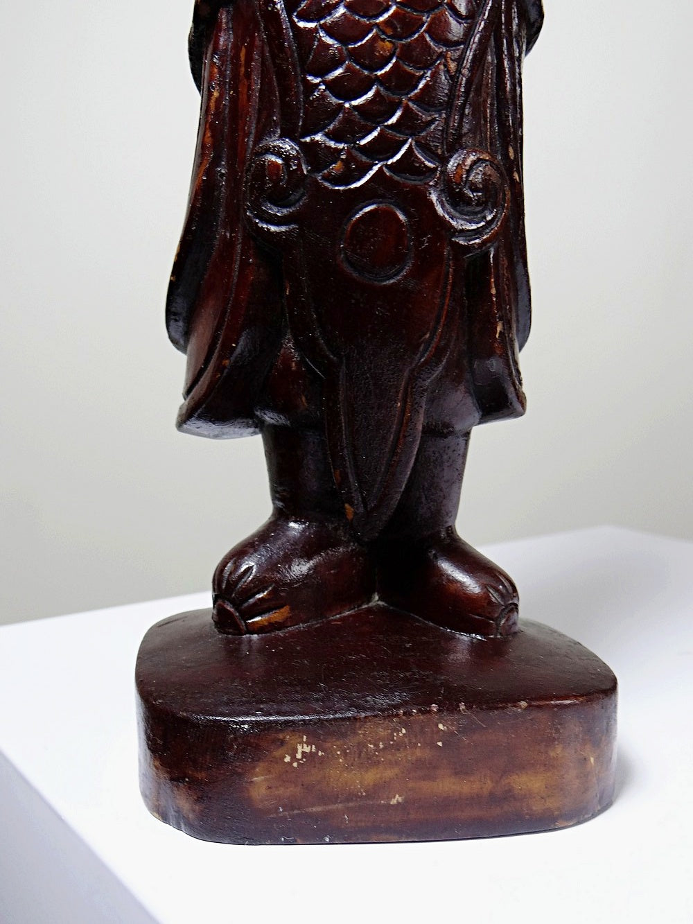Vintage Statuette asiatische Volkskunst aus geschnitztem Massivholz