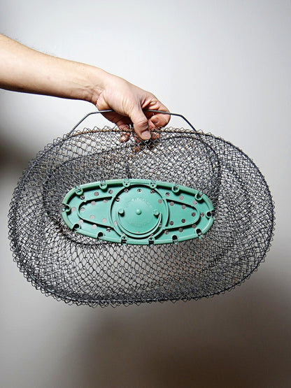 Vintage Servieraccessoire von Maillinox XL Fischreuse Grün Metall Rost