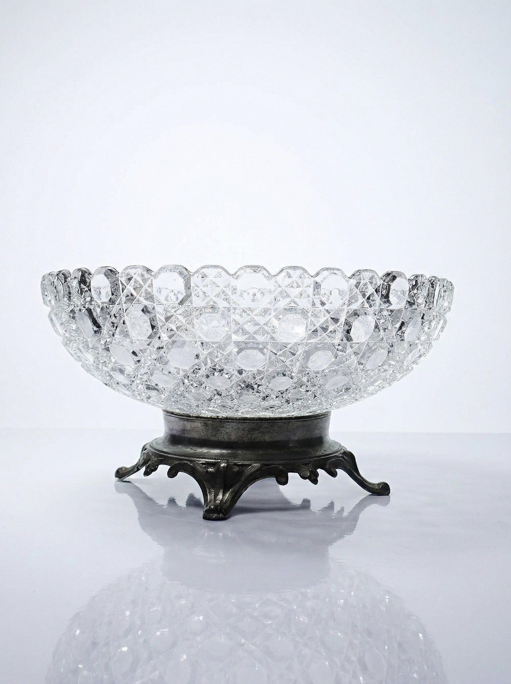 Vintage Pressglasschale von Baccarat für Geschirr, durchsichtig