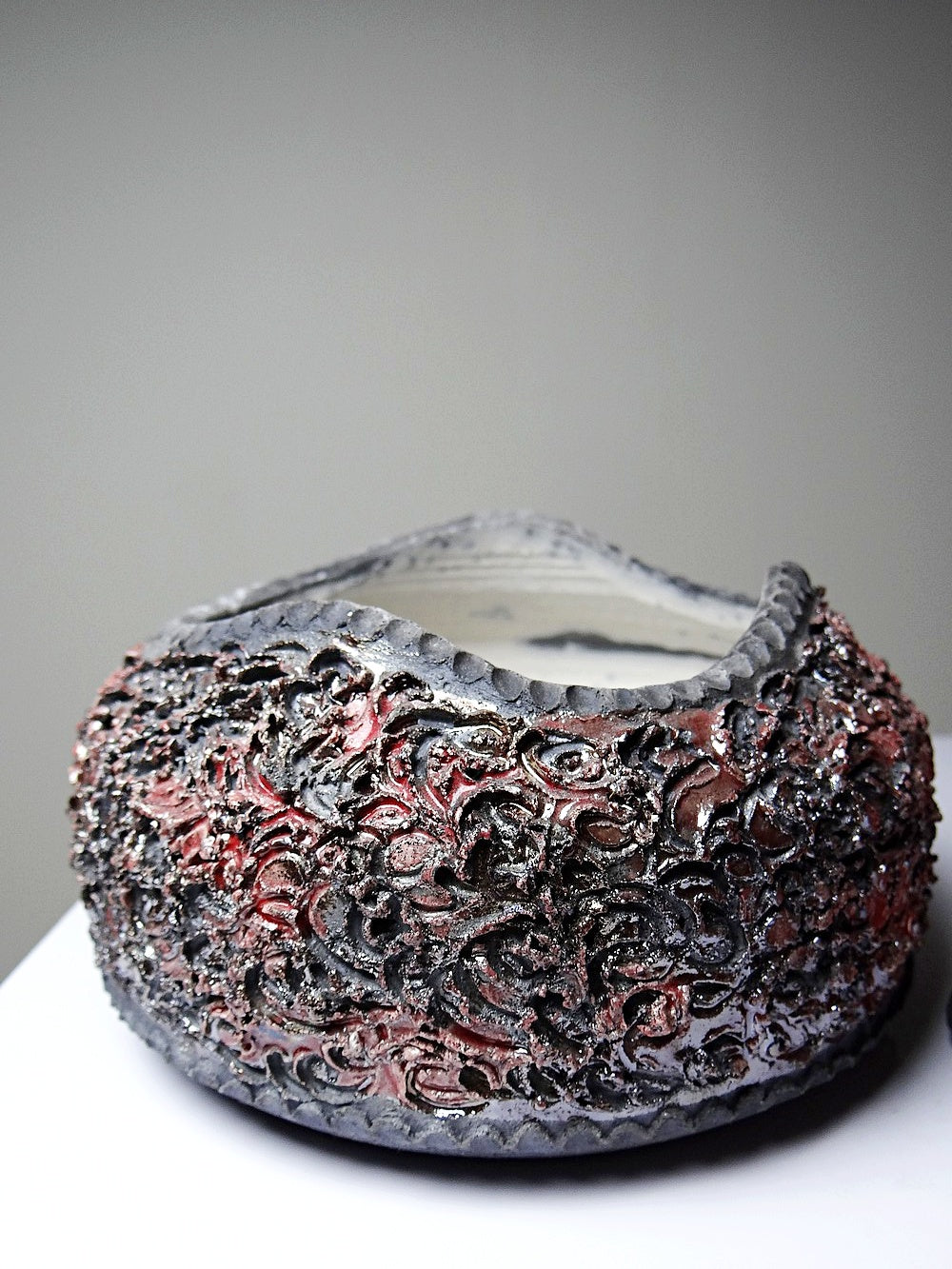 Vintage Schmuckdose RotKunst raku rot grau 2000er