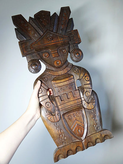Vintage Wandskulptur aus Holz braun Dekoration