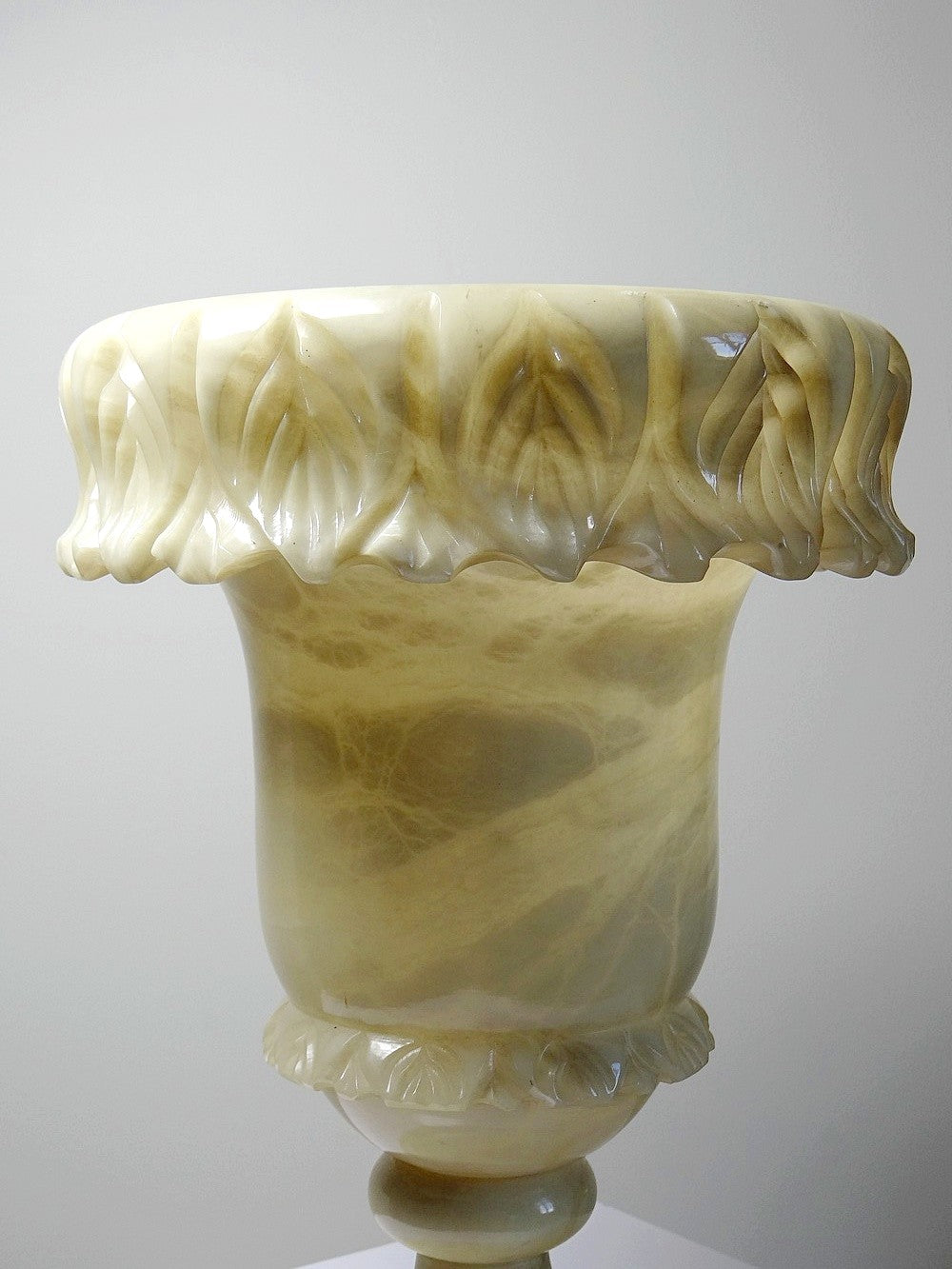 Vintage Medici Vase Alabastermarmor gelb Dekoration