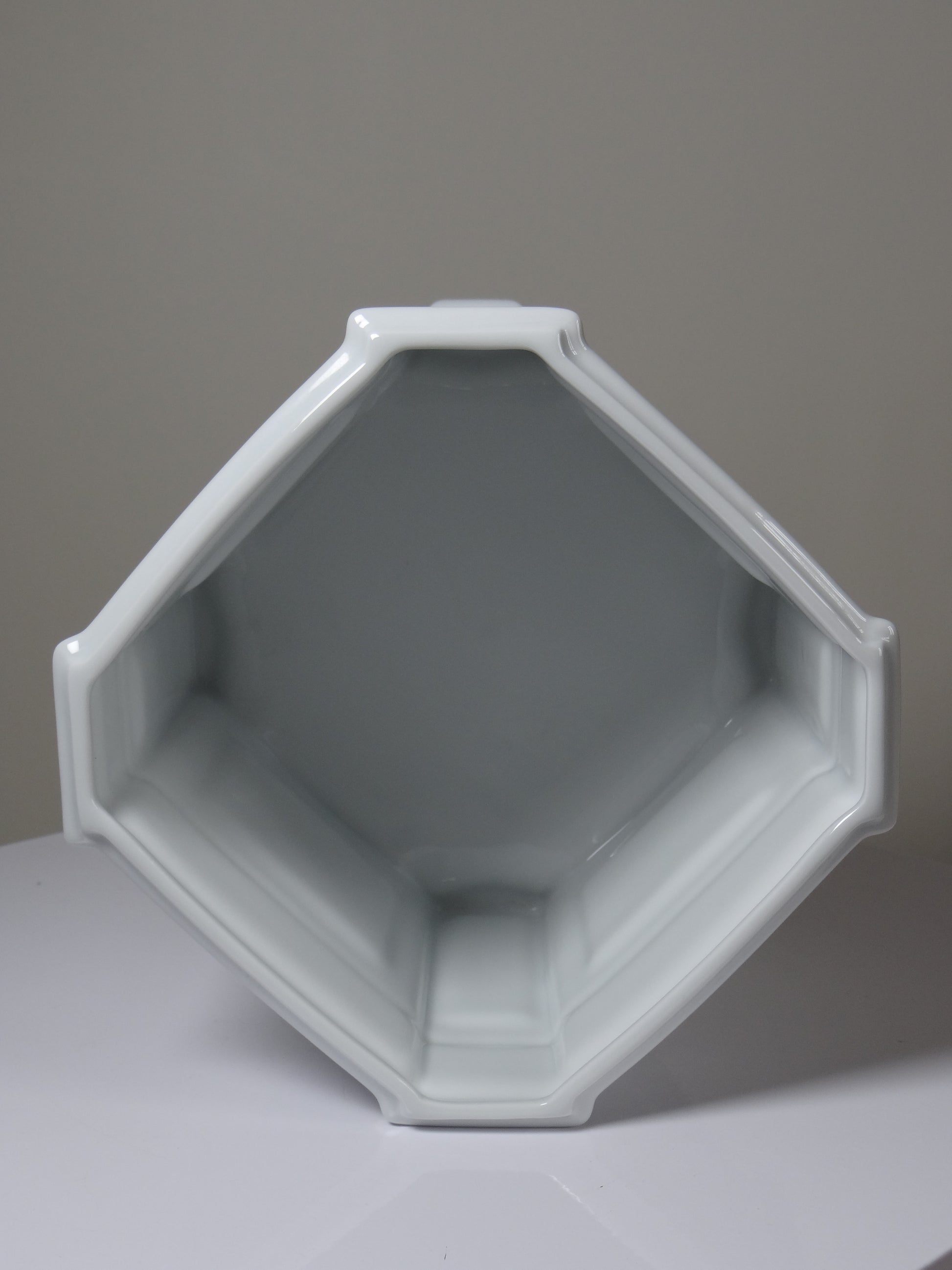 Vintage Übertopf aus Limoges-Porzellan auf Füßen, Rococo-Stil