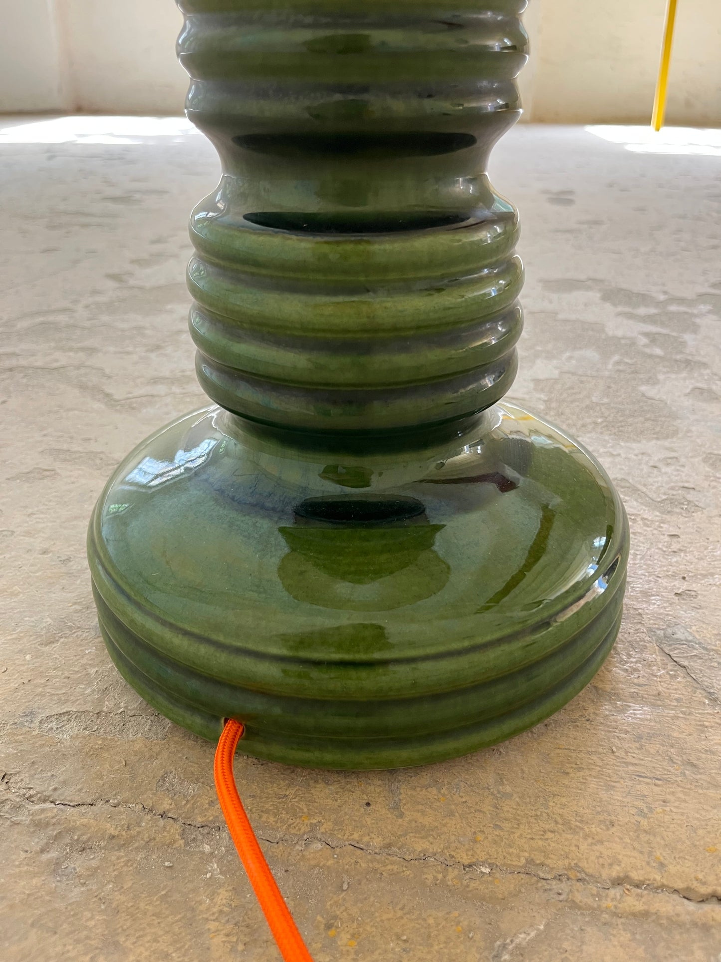 Vintage Stehlampe "No 476 50" von Aro Leuchten aus grüner Keramik