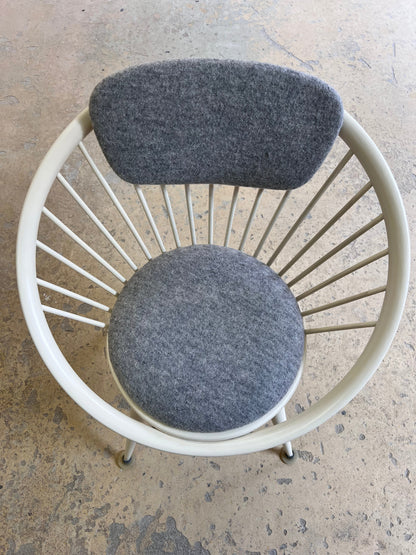 Vintage Sessel Circle Chair von Yngve Ekström für Swedese weiß grau orange