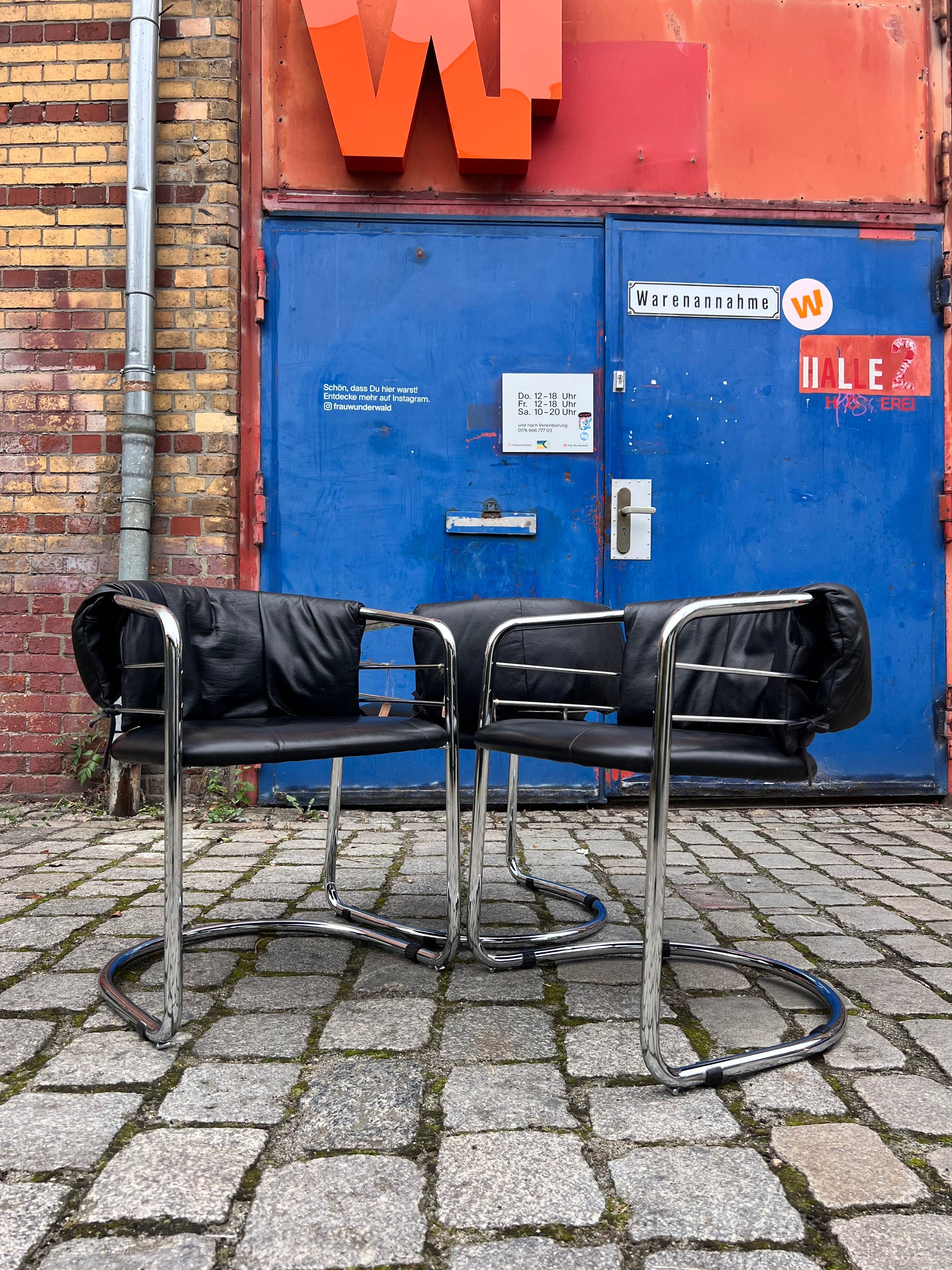 Freischwinger Echtleder Chrom aus Italien