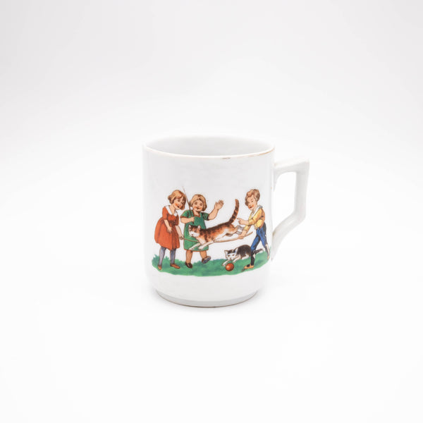 Vintage Kaffeehäferl mit Kinderspielen, Porzellan, Art Deco