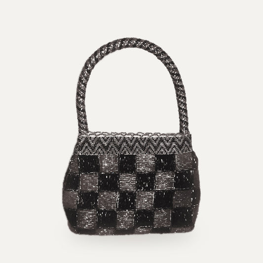 Vintage Handtasche Damier aus Perlen in Silber und Schwarz | studio