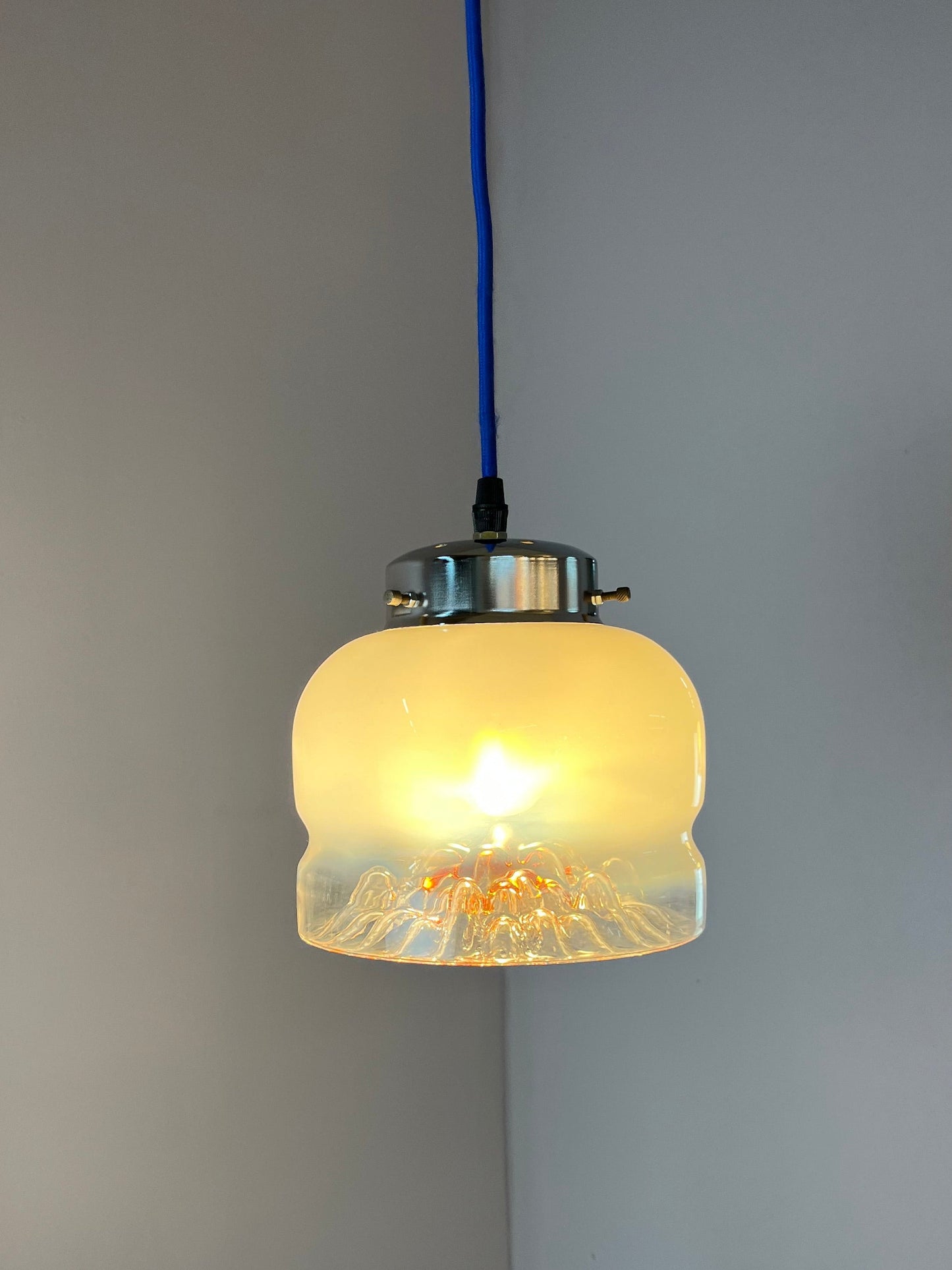 Vintage Hängelampe Muranoglas von Mazzega weiß gelb