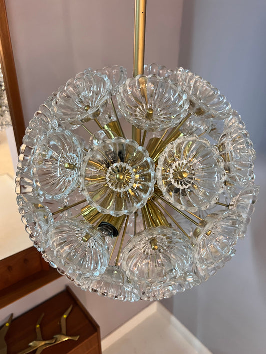 Vintage Kronleuchter Pusteblume von VEB Kristalleuchte Ebersbach