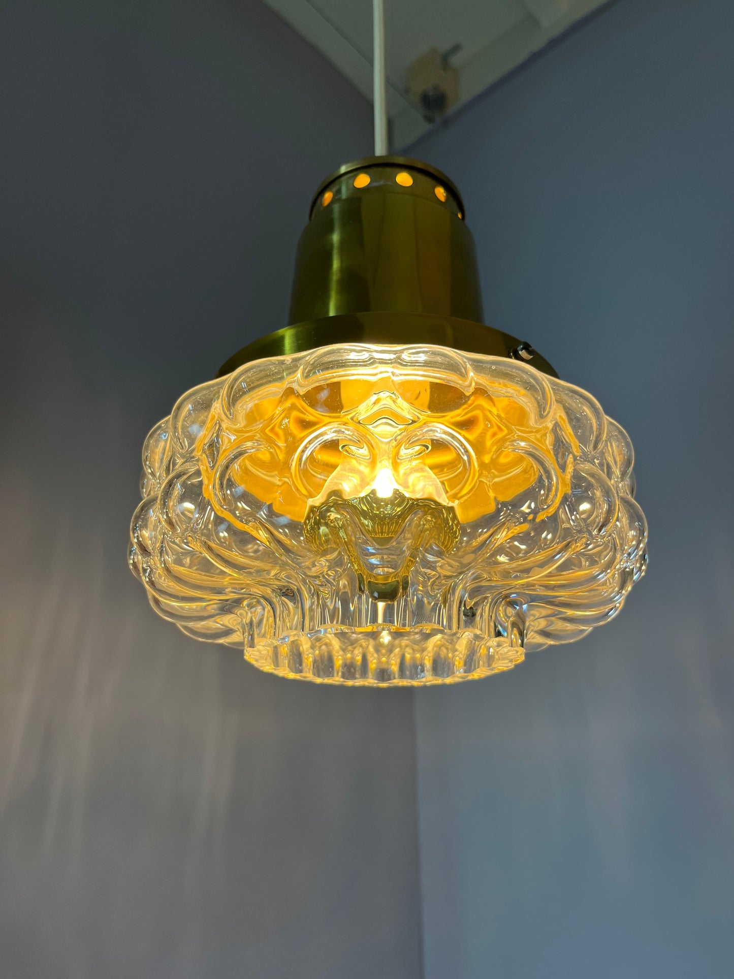 Suspension vintage en verre bullé par Helena Tynell pour Glashütte Limburg