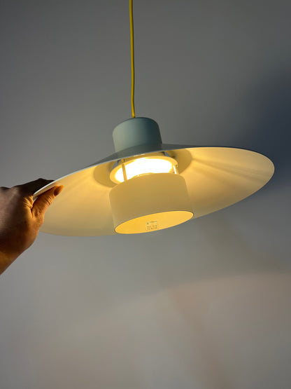 Vintage Lamellenlampe weiß von Lyskær Belysning