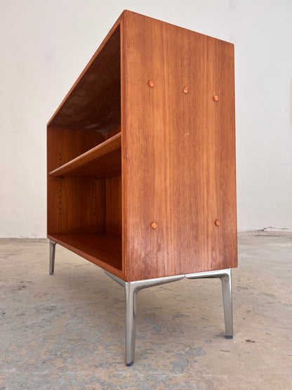 Vintage Teak Regal mit neuen Chromfüßen von Søborg Møbelfabrik