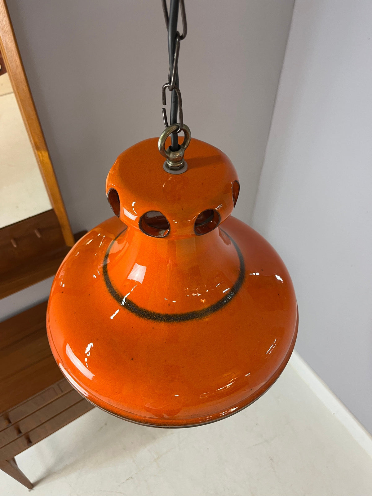 Vintage Keramiklampe orange mit Kette aus Westdeutschland