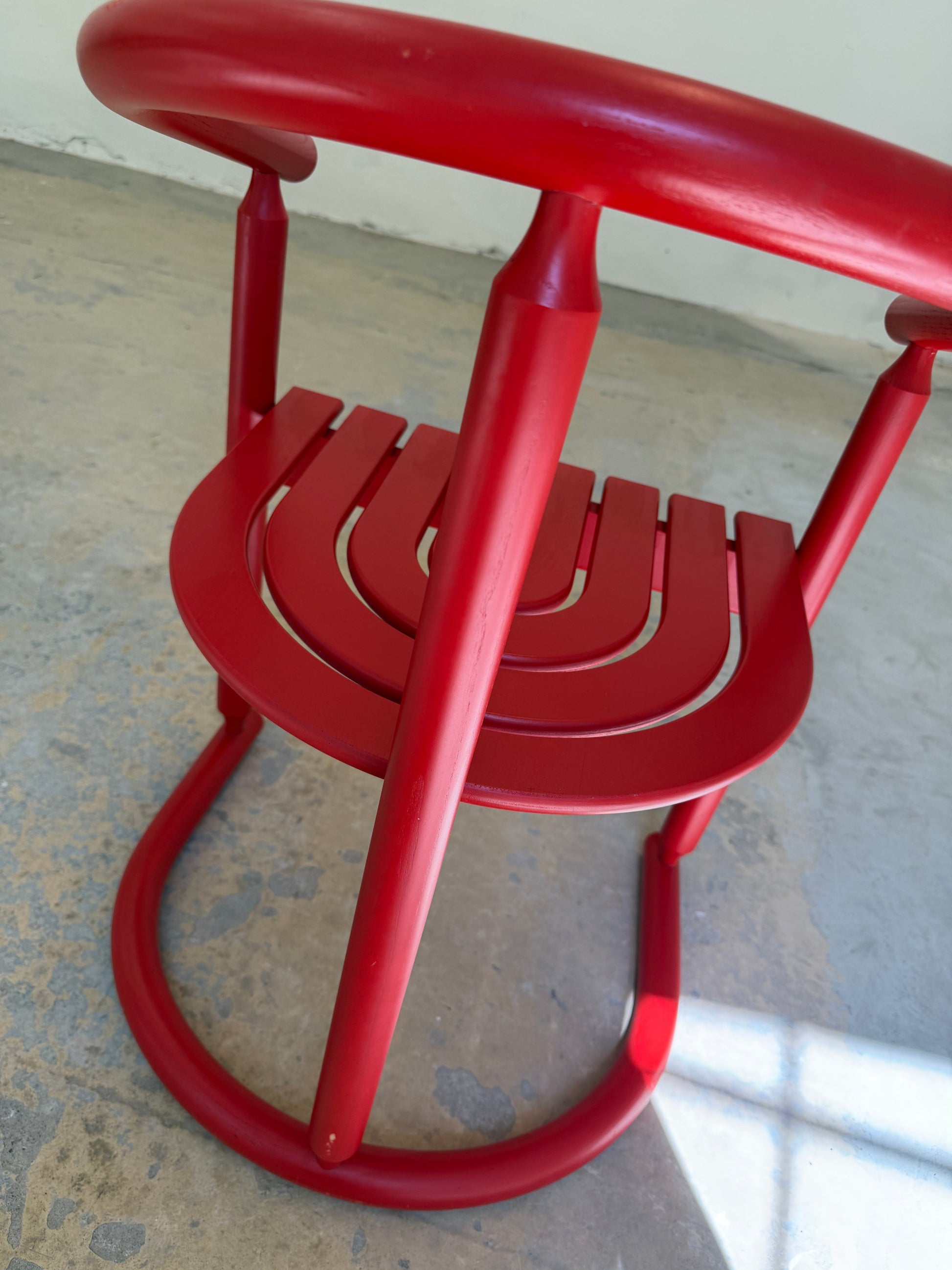 Vintage Armlehnstuhl "Rainbow Chair" von Allmilmö, rot
