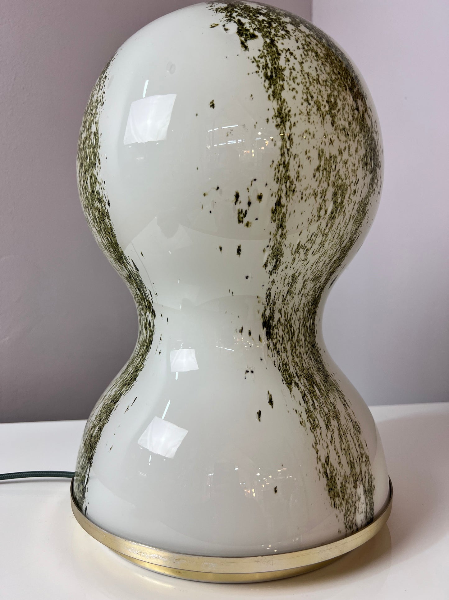 Vintage Tischlampe grün-weiß Glas von Doria