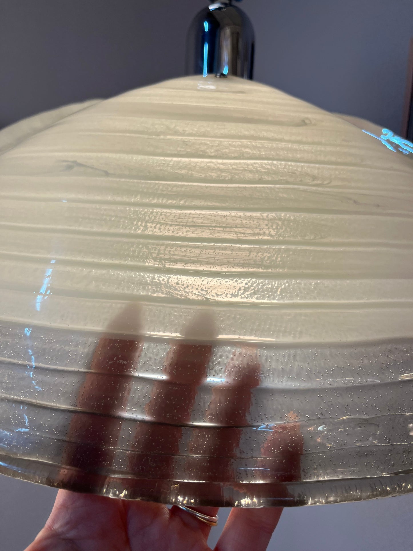 Vintage Hängelampe von Cristallux weiß grau Chrom handgearbeitet