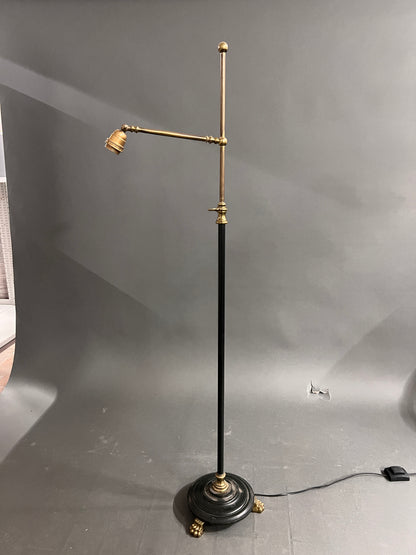 Lampadaire vintage de style antique