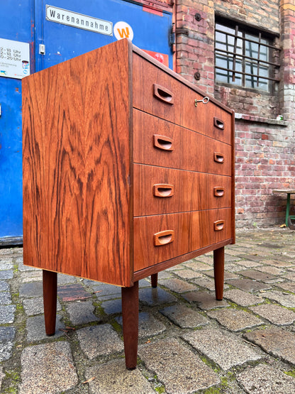 Vintage Kommode Teak mit Schloss aus Dänemark