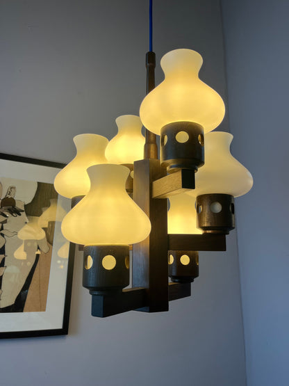 Vintage Kronleuchter dunkelbraun weiß Opalglas von Vitrika