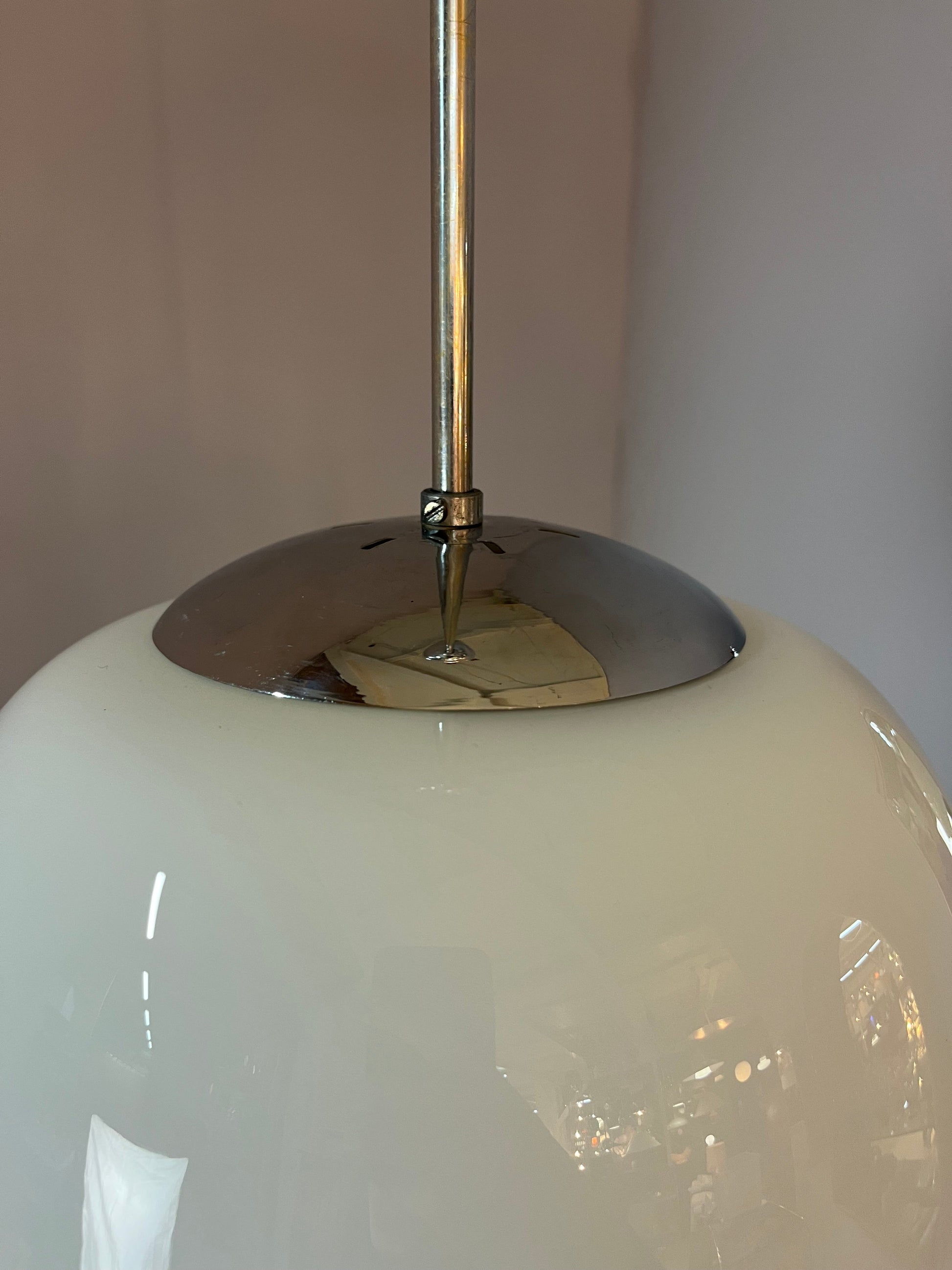 Vintage Hängelampe Opalglas Chrom
