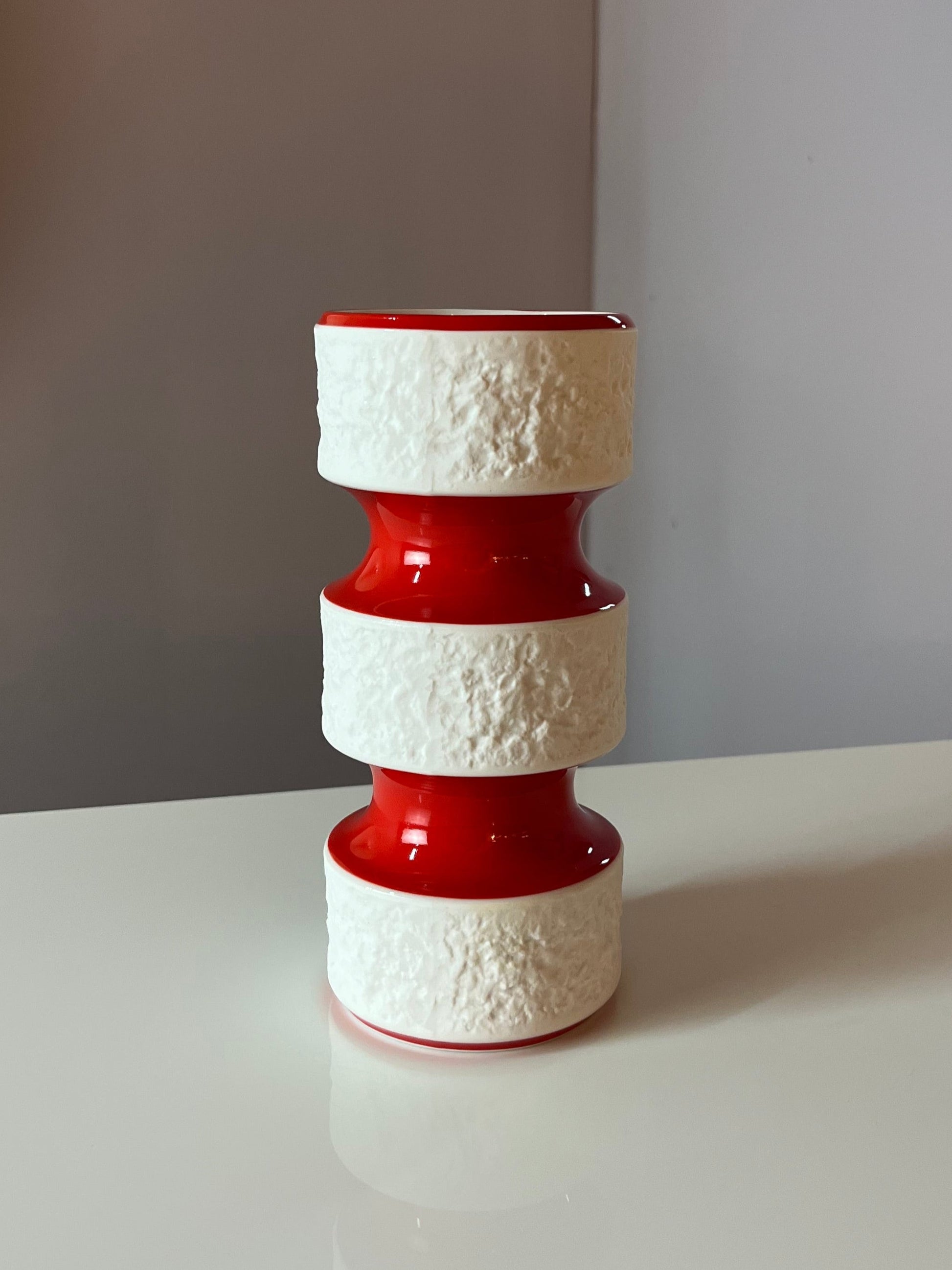 Vase 635/2 rot von Royal Porzellan Bavaria KPM