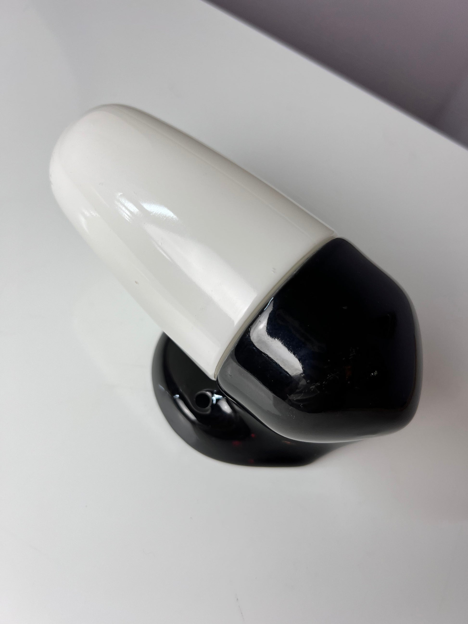 Vintage Wandlampe Modell 6067 von Wilhelm Wagenfeld für Lindner, schwarz weiß