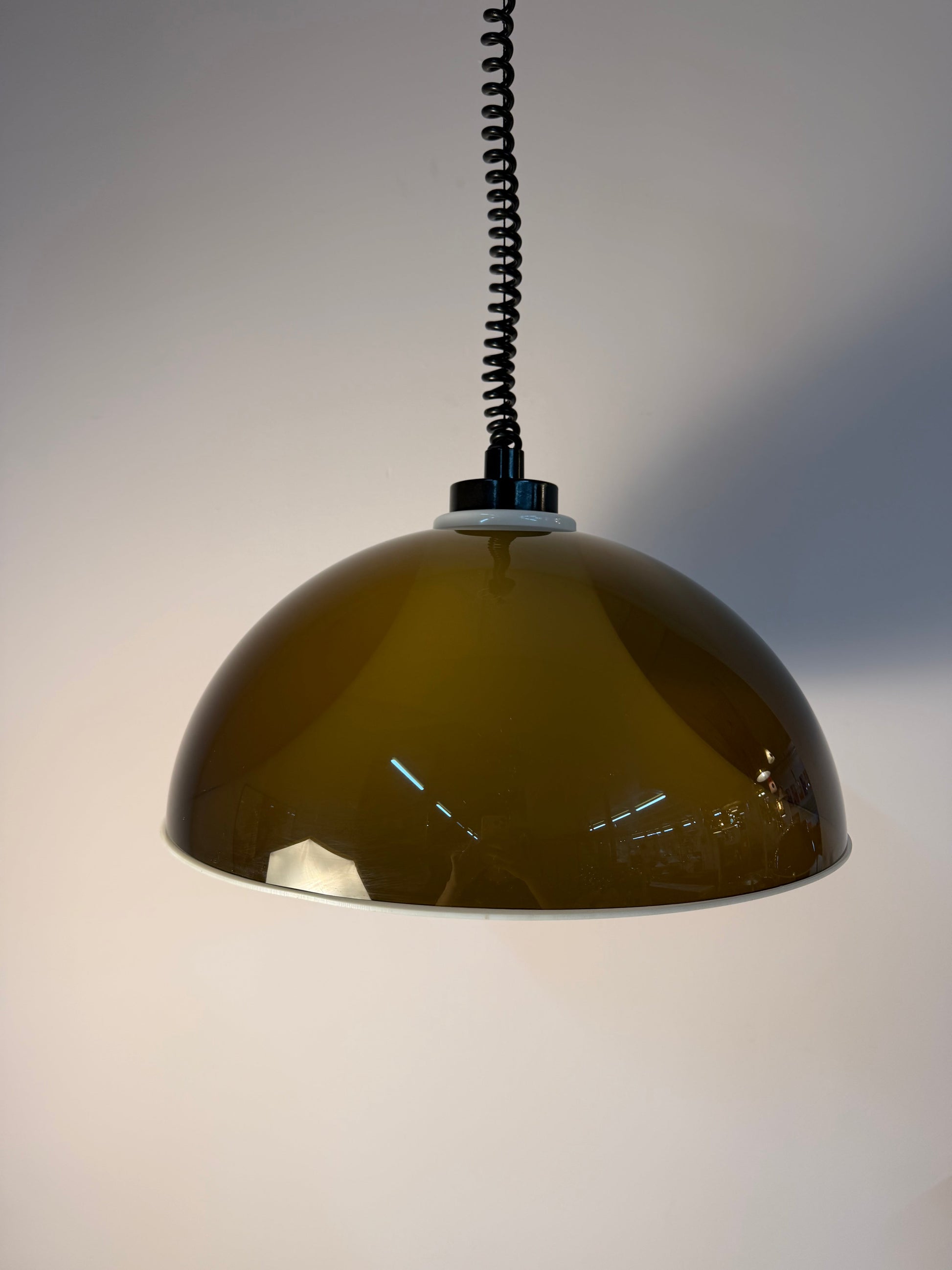 Vintage Hängelampe Acryl braun-weiß von Elio Martinelli