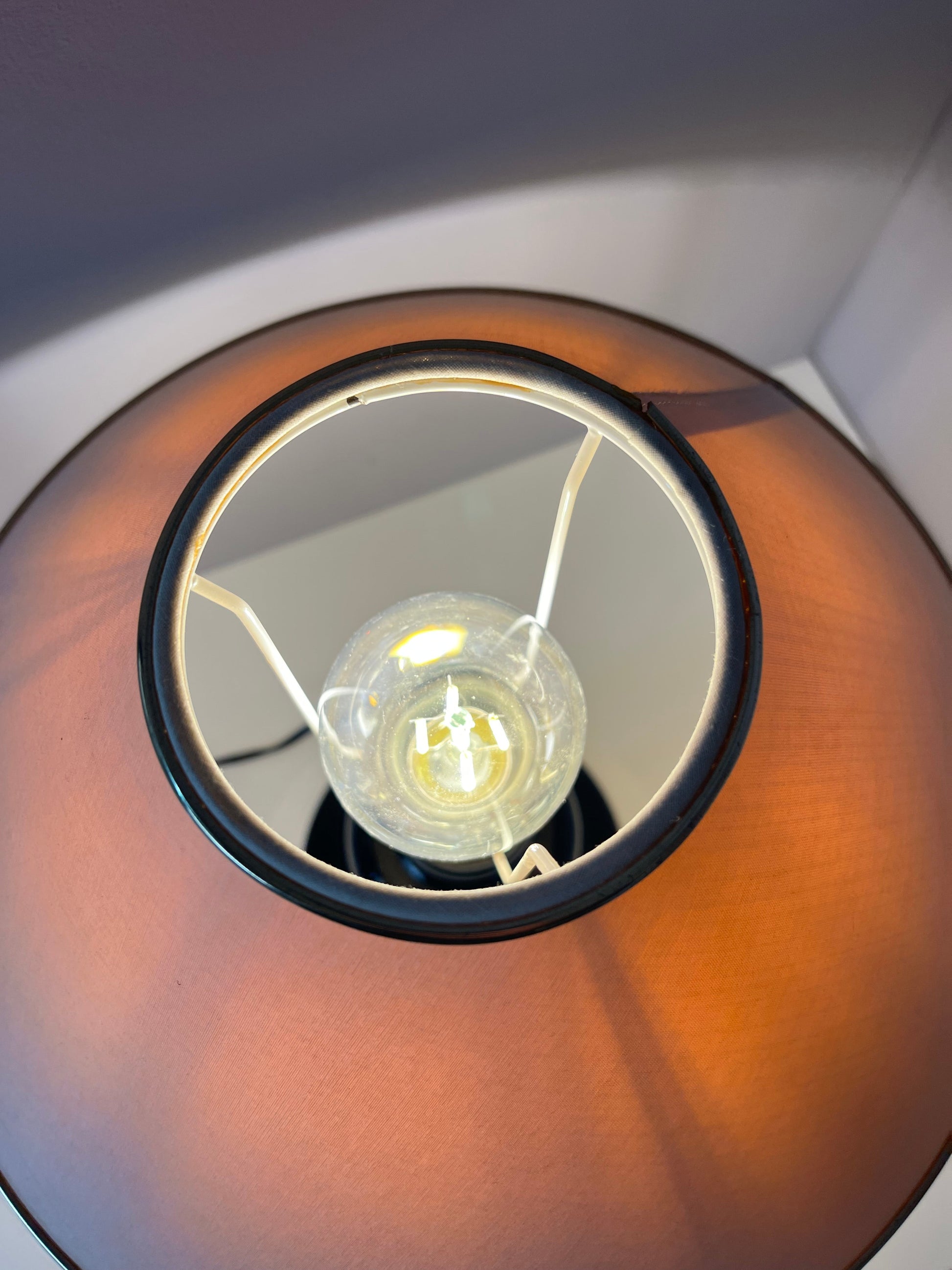 Vintage Tischlampe Backgammon von Holmegaard opal schwarz