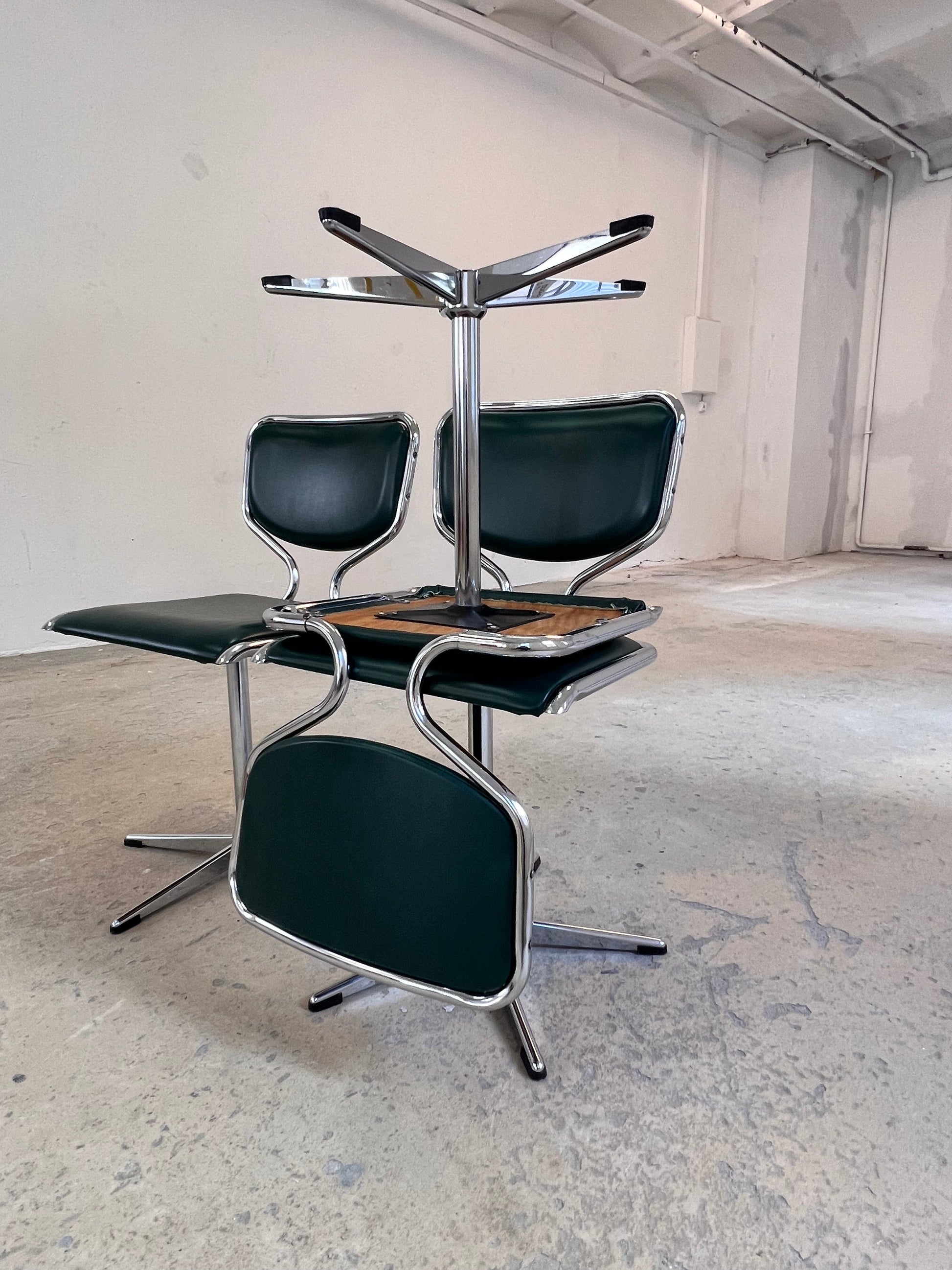 Vintage Drehstuhl grün Kunstleder Chrom drehbar
