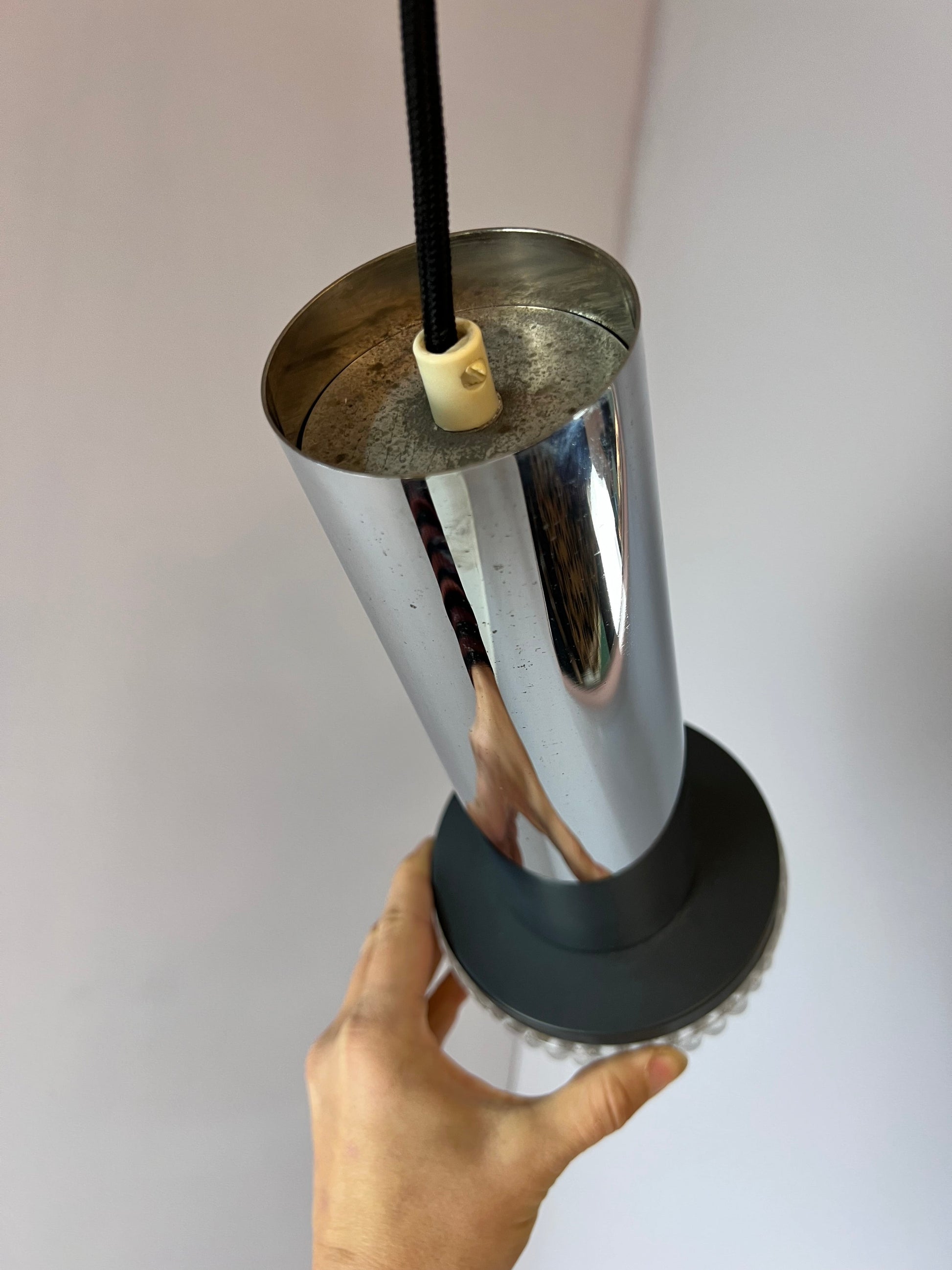 Vintage Hängelampe Chrom und Eisglas von Kaiser Leuchten