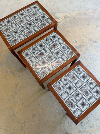 Set von 3 Vintage Satztisch Teak und Fliesen aus Dänemark