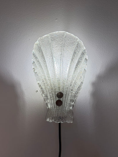 Sölken Scallop Glass Wall Lamp