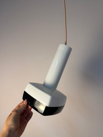 Vintage Hängelampe von Bent Karlby für Schrøder-Kemi, schwarz-weiß
