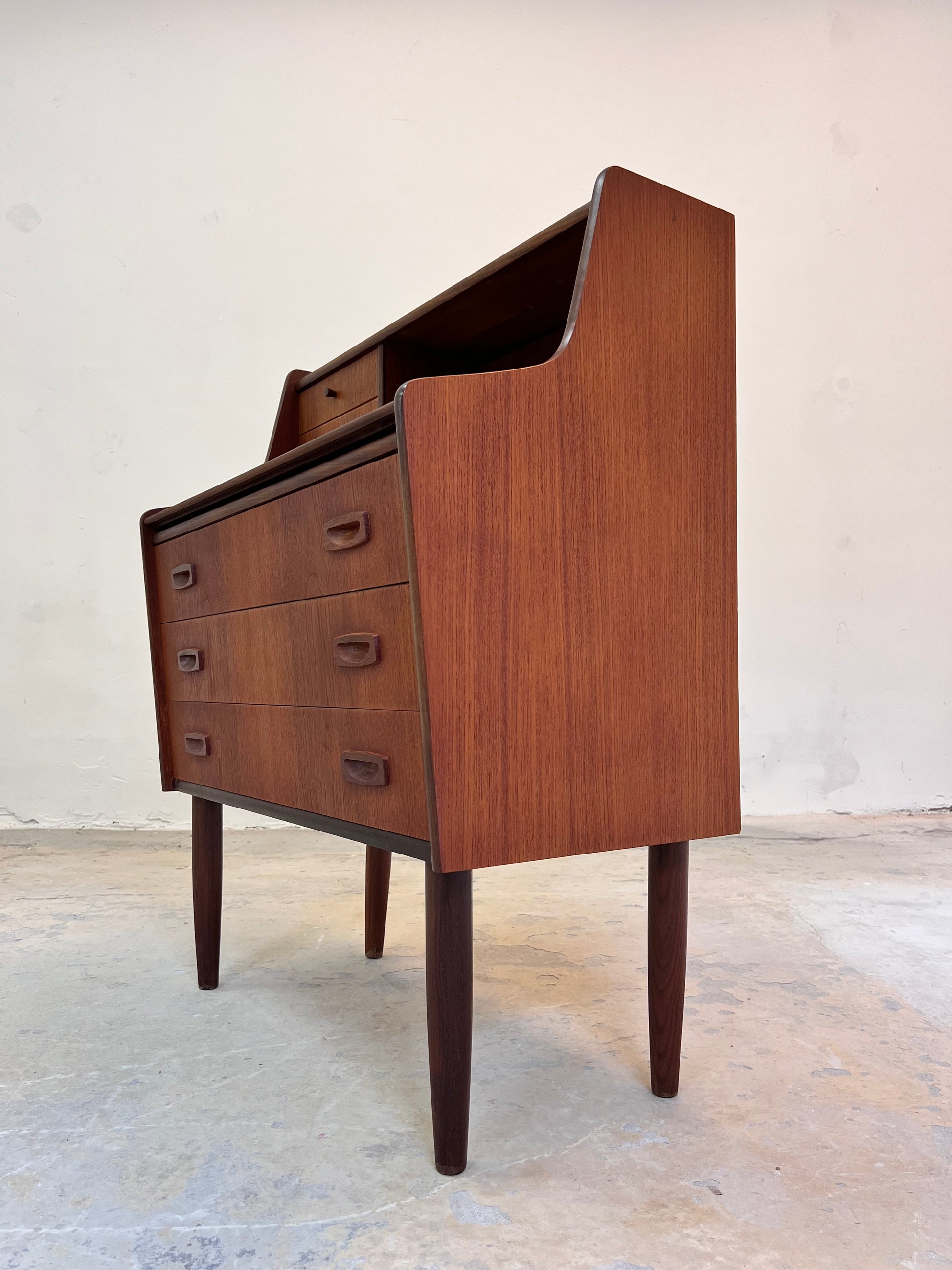 Vintage Sekretär aus Dänemark aus Teak