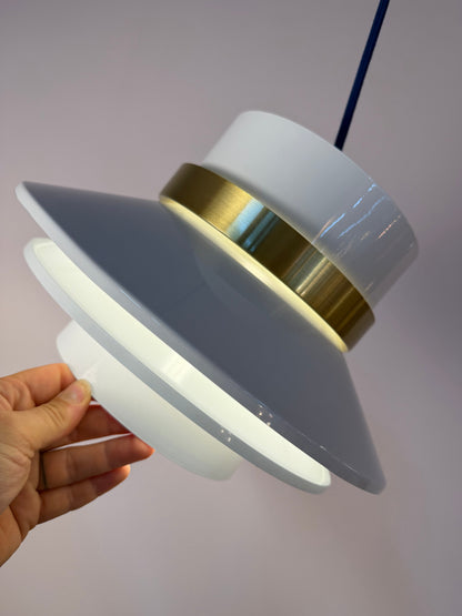 Vintage Lamellenlampe Hochglanz Weiß und Messing, Dänemark
