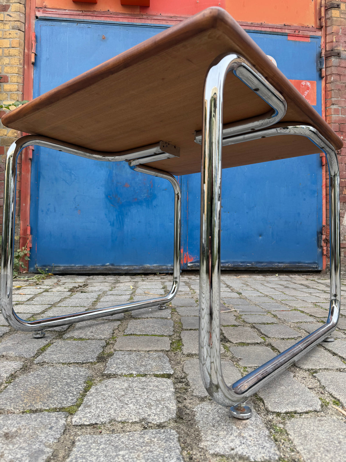 Vintage Esstisch Teak und Chrom im Space Age Design